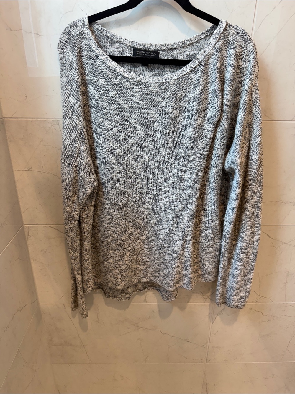 Banana Republic Marled Gray Scoop Neck Sweater